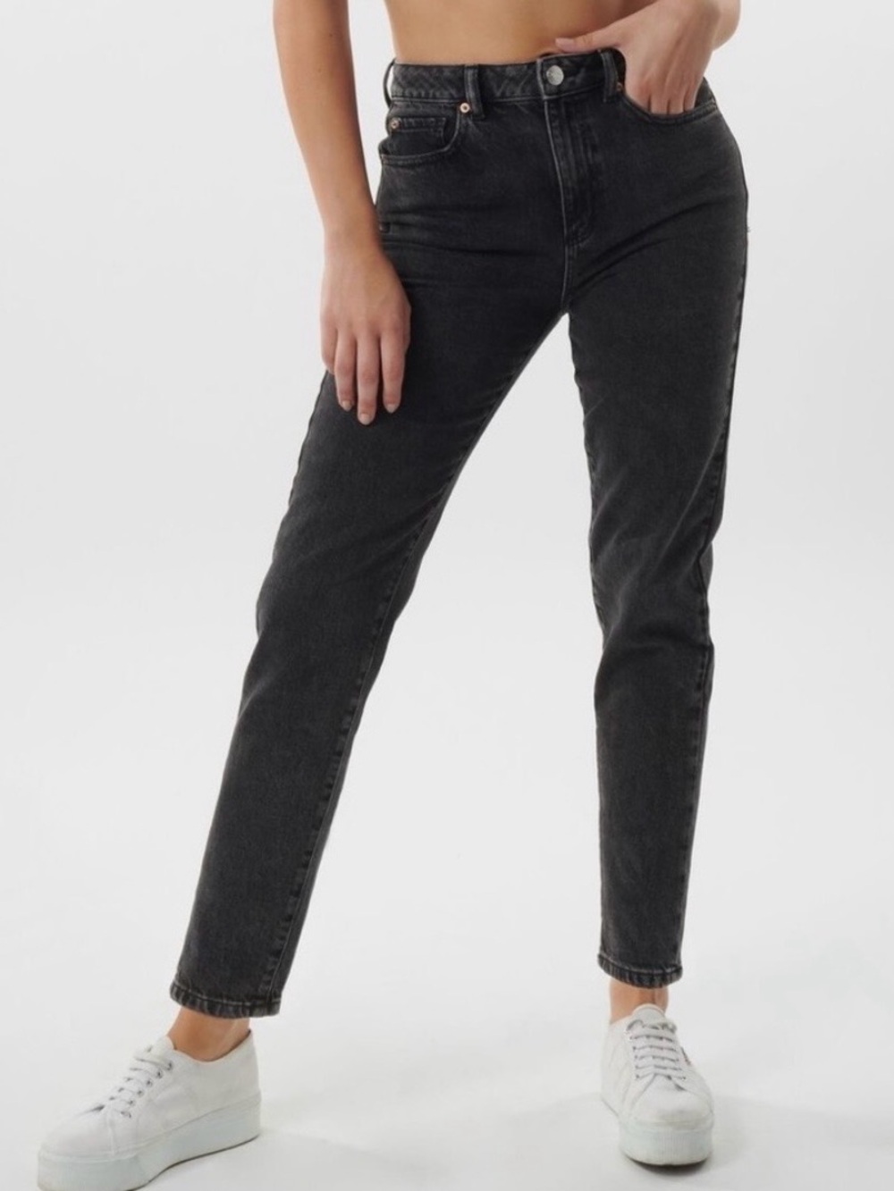 Garage Black Mom Jeans Size 3 waist 26 Grunge Y2K